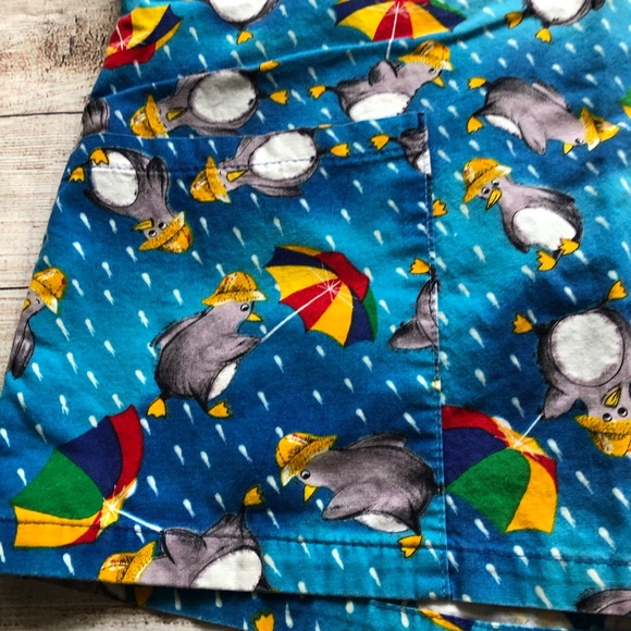 Cotton Club penguin small scrub top - Picture 3 of 4